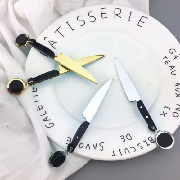 Spooky Silver Knife Earrings Creepy Goth Halloween Cosplay Statement Jewelry - Picture 11 of 11